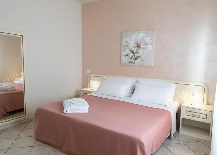 La Maison Du Port Affittacamere Lazise