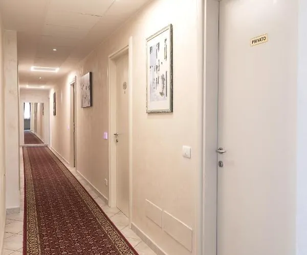 La Maison Du Port Affittacamere 4*