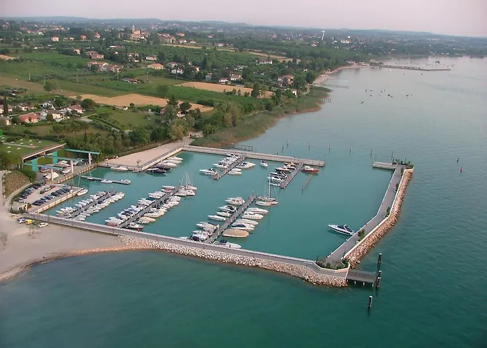 La Maison Du Port 4* Lazise