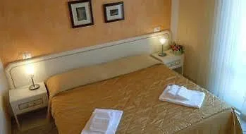 La Maison Du Port Affittacamere