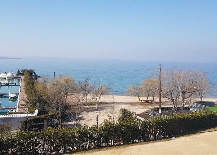 La Maison Du Port Affittacamere