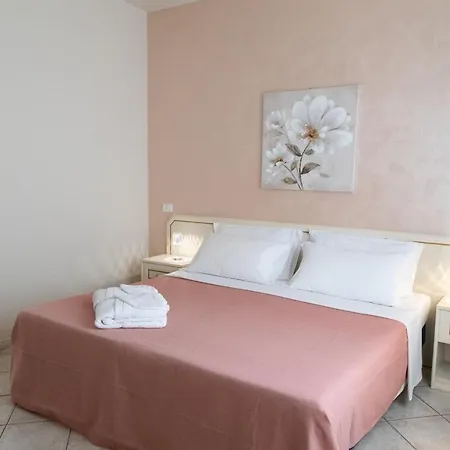 La Maison Du Port Guest house Lazise