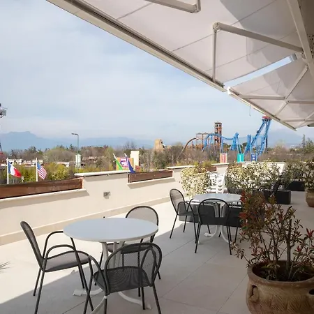 La Maison Du Port Guest house