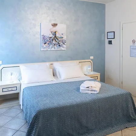 Pensionat La Maison Du Port Lazise
